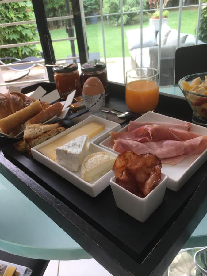 Bed and Breakfast Essen'Ciel Nîmes Esterno foto